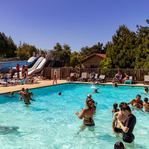 Camping Les Sous Bois du Lac - Camping Lozère