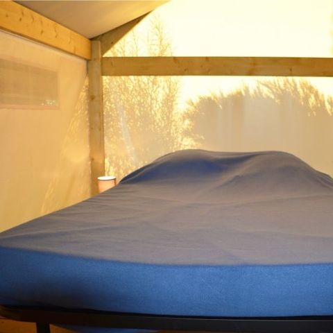 CANVAS AND WOOD TENT 4 people - Bung Junior 4 people 2 bedrooms 17m² without sanitary facilities