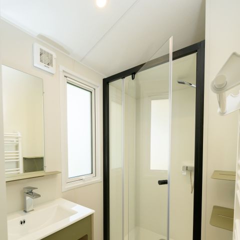 MOBILHOME 4 personnes - YVAIN (zone piétonne)