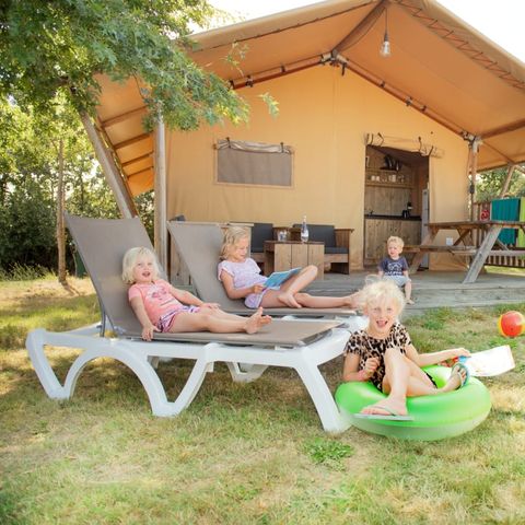 CANVAS AND WOOD TENT 6 people - Seagull safari tent