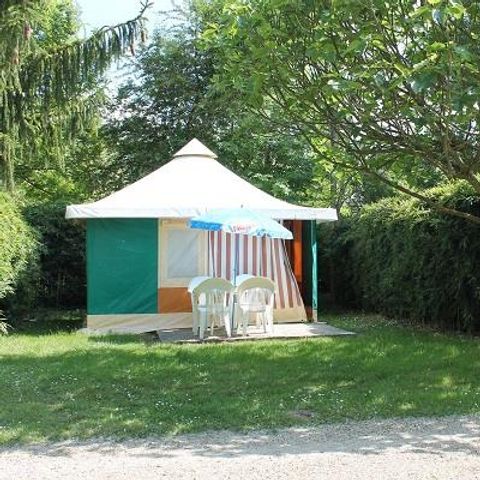 CHALET 4 personnes - TOILE sans sanitaires