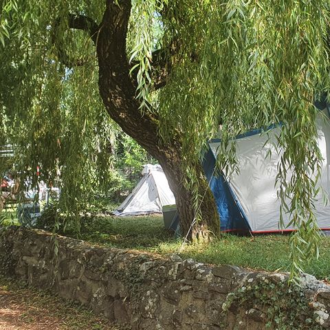 PIAZZOLA - Piazzola + 1 auto + tenda o roulotte