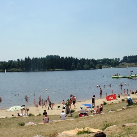 Camping du Lac de Devesset - Camping Ardèche