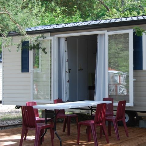 Stacaravan 4 personen - Standaard Cocoon 28m² - 2 kamers + Terras met Parasol