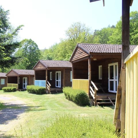 CHALET 4 personnes - Chalet Arbre : 2 chambres + TV,