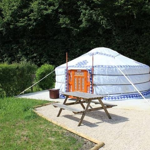 UNIEKE ACCOMMODATIE 4 personen - YURT ZONDER SANITAIRE VOORZIENINGEN