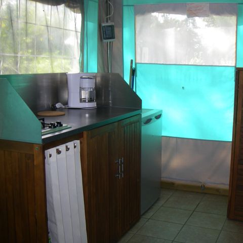 BUNGALOW DE LONA 5 personas - ECO (SIN INSTALACIONES SANITARIAS)