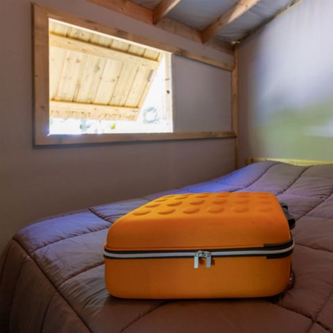 CANVAS AND WOOD TENT 4 people - EcoLodge 4/6 PL