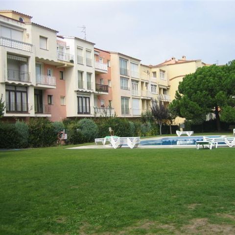 Apartaments Comte d'Empuries - Camping Girona - Image N°3