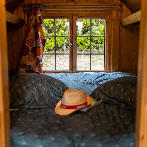 HÉBERGEMENT INSOLITE 2 personnes - Chambre Tonneau BARREL - 1 chambre (sans sanitaires)