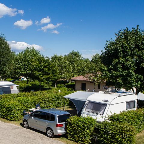 EMPLACEMENT - Confort (avec électricité)