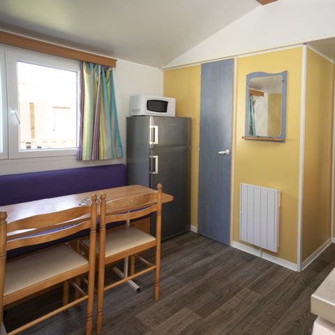 Stacaravan 5 personen - XL 4/5 personen 2 slaapkamers