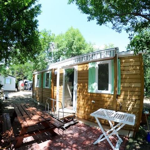 MOBILE HOME 6 people - Lys 30m² - arrival on Saturday,