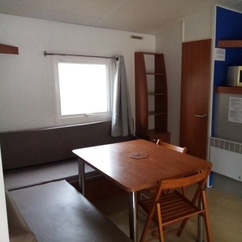 MOBILHOME 4 personnes - BLEUET, VIOLETTE, CAPUCINE - 2 chambres  avec terrasse couverte - 28m²