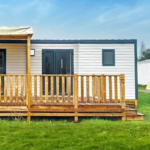 Stacaravan 4 personen - Mobile-home | Comfort | 2 Slaapkamers | 4 Pers. | Verhoogd terras | Airconditioning.