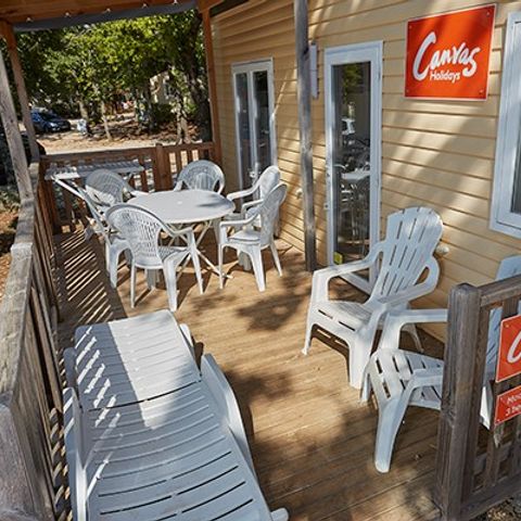 MOBILHOME 6 personnes - Comfort XL | 3 Ch. | 6 Pers. | Terrasse surélevée | Clim.