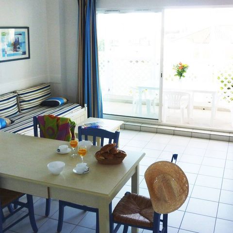 APPARTEMENT 4 personen - 2-kamerappartement voor 4 personen