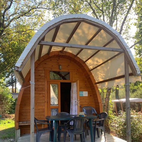 HÉBERGEMENT INSOLITE 4 personnes - Pod 4 pers. - 1 chambre et 1 lit double en mezzanine - avec WC et SDB-NUITEE