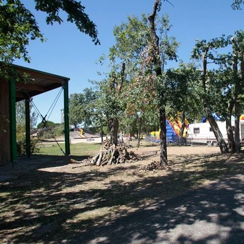 Résidence Odalys Le Petit Pont - Camping Gironde - Image N°3