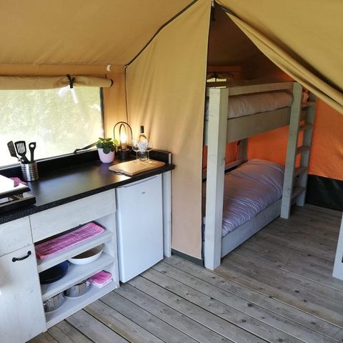 CANVAS AND WOOD TENT 4 people - Compact