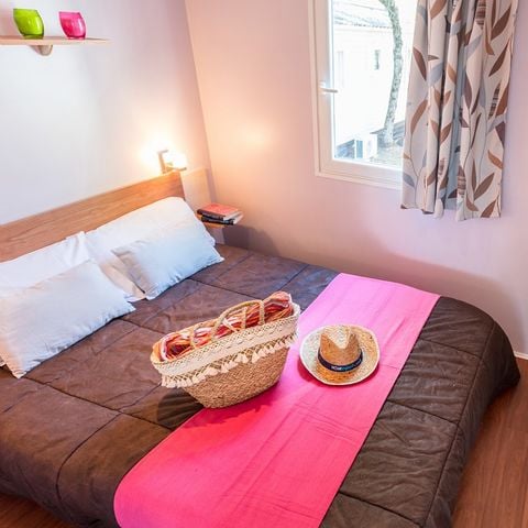 STACARAVAN 6 personen - Comfort | 2 Slaapkamers | 4/6 Pers | Verhoogd terras | Airconditioning