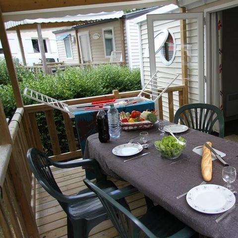 MOBILHOME 4 personnes - 'Evasion Confort Eco' 29m² + 2 chambres + terrasse semi-couverte 13.5m²