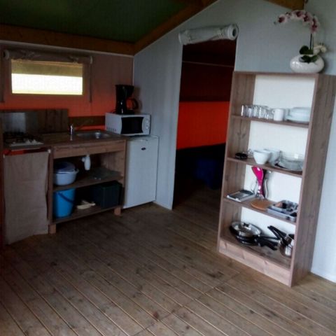 TIENDA DE LONA Y MADERA 5 personas - LODGE SAHARI con baño privado