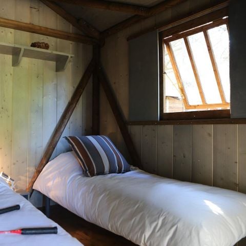 TENTE TOILE ET BOIS 4 personnes - CABANE LODGE CONFORT sur Pilotis +