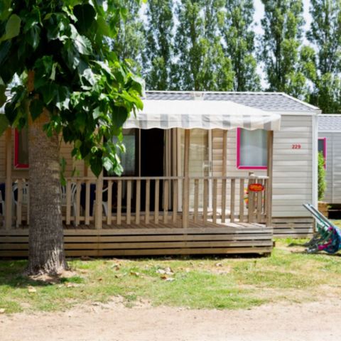 STACARAVAN 8 personen - Zand