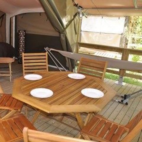 BUNGALOW DE LONA 5 personas - Freeflower Comfort sin instalaciones sanitarias 40m².