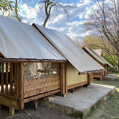 TIENDA DE LONA Y MADERA 2 personas - Ciclolodge sin instalaciones sanitarias, sin cocina, 1 habitación