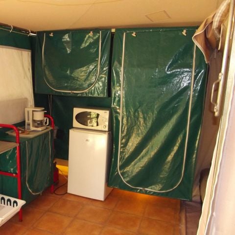 BUNGALOW DE LONA 4 personas - Albergue ecológico, sin instalaciones sanitarias