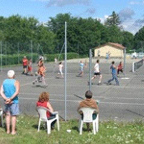 PIAZZOLA - Piazzola naturale senza elettricità (per tenda, roulotte e camper).