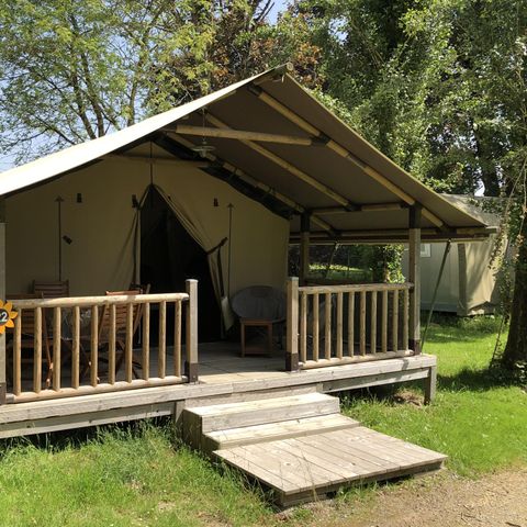 CANVAS AND WOOD TENT 5 people - SAFARI KENYA (Without sanitary facilities)