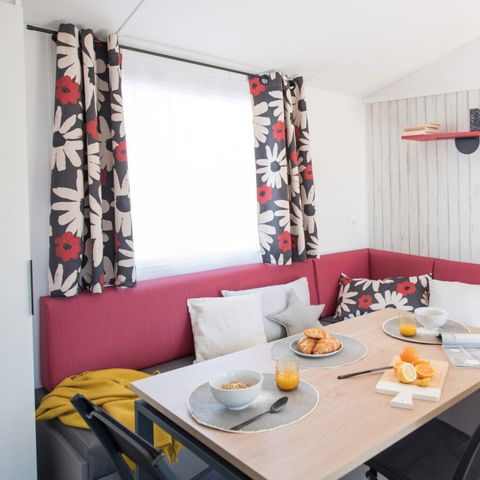 STACARAVAN 6 personen - 6 zitplaatsen 3 slaapkamers (airconditioning TV)