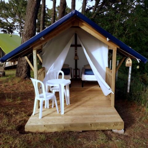 HÉBERGEMENT INSOLITE 2 personnes - Glamping "Rando Toilé" (sans sanitaires)