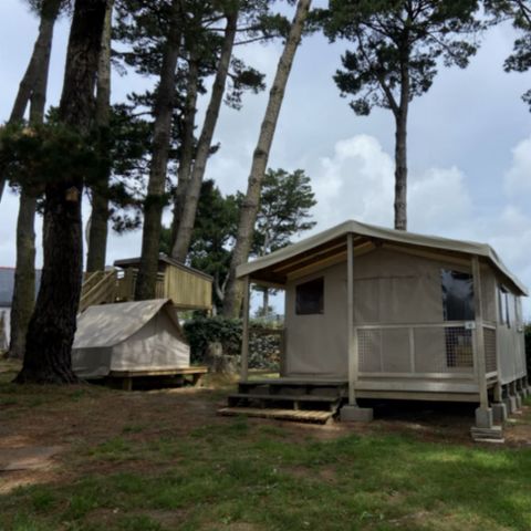 TENTE TOILE ET BOIS 2 personnes - Insolite "Lodge Premium" - 2 ou 4 pl.