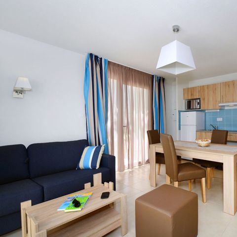 CASA 8 personas - Cabaña dúplex de 3 habitaciones con capacidad para 8 personas.