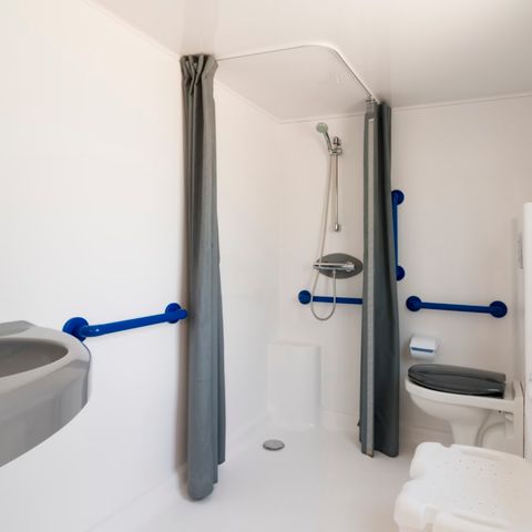 CASA MOBILE 4 persone - accessibile alle persone disabili Nizza