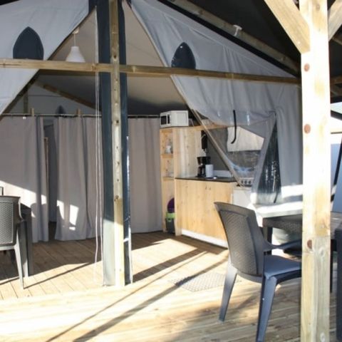 TIENDA DE LONA Y MADERA 4 personas - Tienda glamping Les Issambres