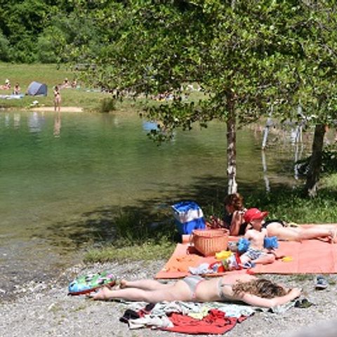 Camping L'Ile du Cheran - Camping Saboya - Image N°2