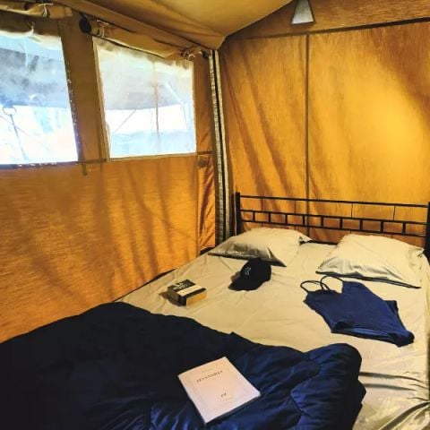 TENTE TOILE ET BOIS 5 personnes - Lodge Cosy 3 Pièces 5 Personnes Sans Sanitaire