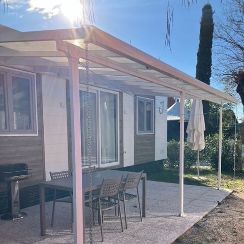 MOBILHOME 4 personas - SIN VISTA AL LAGO 24 m2 con pérgola