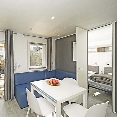 MOBILHOME 6 personnes - Mobil-home | Premium | 3 Ch. | 6 Pers. | Terrasse surélevée | 2 SDB | Clim.