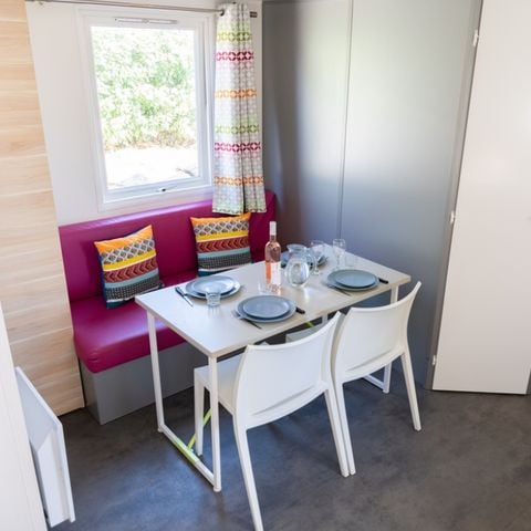 Stacaravan 4 personen - Loggia Confort 24 m² 2 slaapkamers + overdekt terras + TV