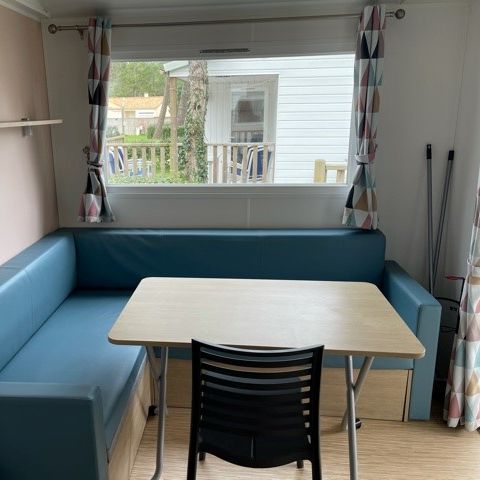 MOBILHOME 4 personnes - Confort 24m² - 2 chambres - Petite terrasse - TV