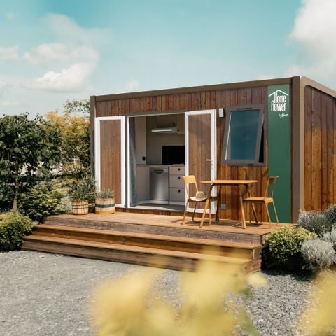 Stacaravan 2 personen - Homeflower Premium CLIM 20m² (1 slaapkamer) + halfoverdekt terras + TV + Bedlinnenpakket + handdoeken