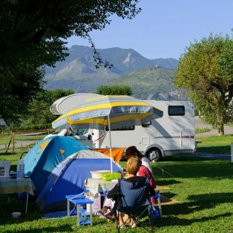 Camping Le Vieux Berger - Camping Hautes-Pyrénées - Image N°3