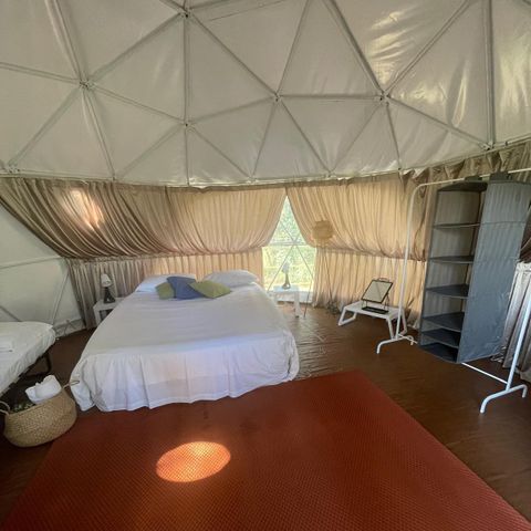 HÉBERGEMENT INSOLITE 4 personnes - DOME TENT