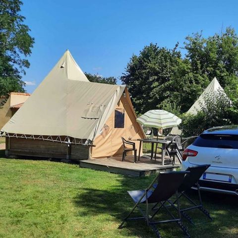 HÉBERGEMENT INSOLITE 4 personnes -  2 chambres Sans sanitaires